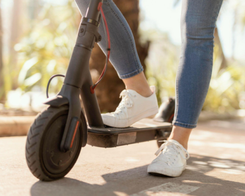 Scooter eléctrico o bicicleta plegable